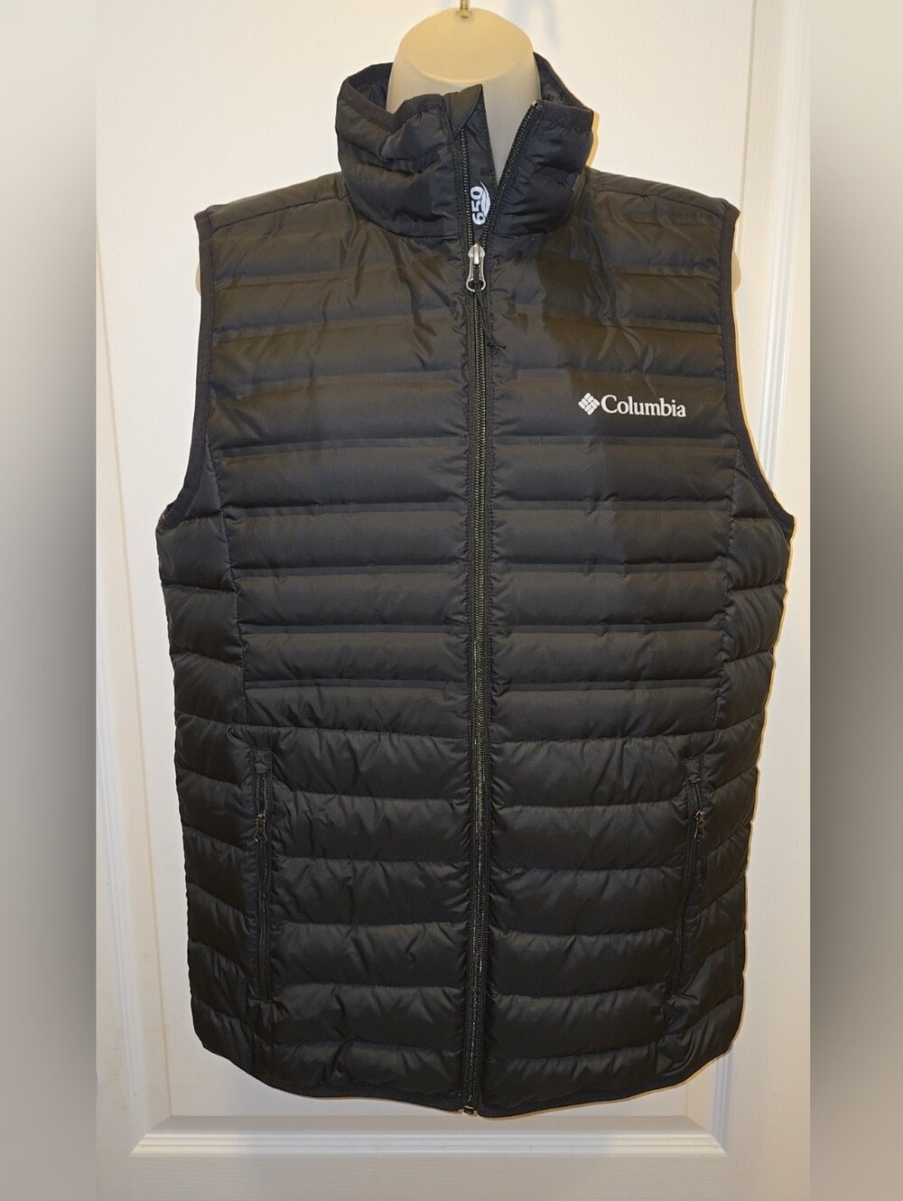 Columbia Men's Small McKay Lake 650 Down Puffer Vest - Black